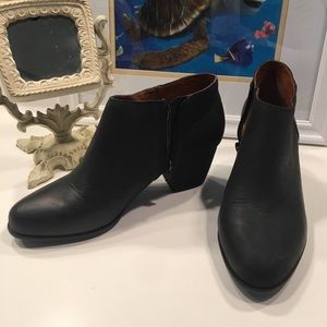 NEW Lucky Brand leather Booties black